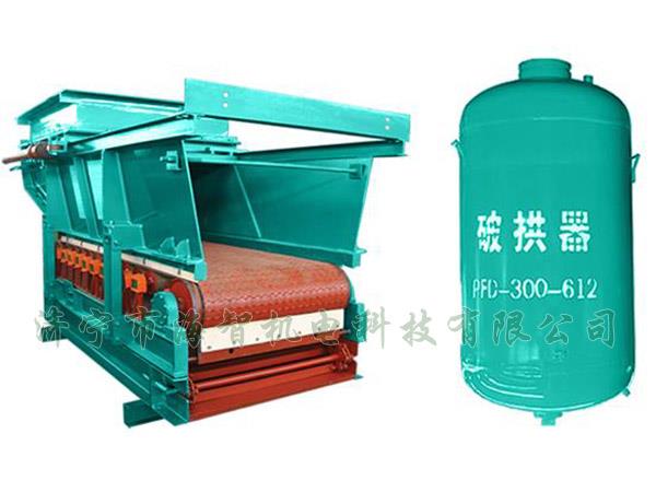 防止在給料機(jī)距離倉口較高的時(shí)候，連接段內(nèi)的物料壓實(shí)粘結(jié)成拱或粘壁